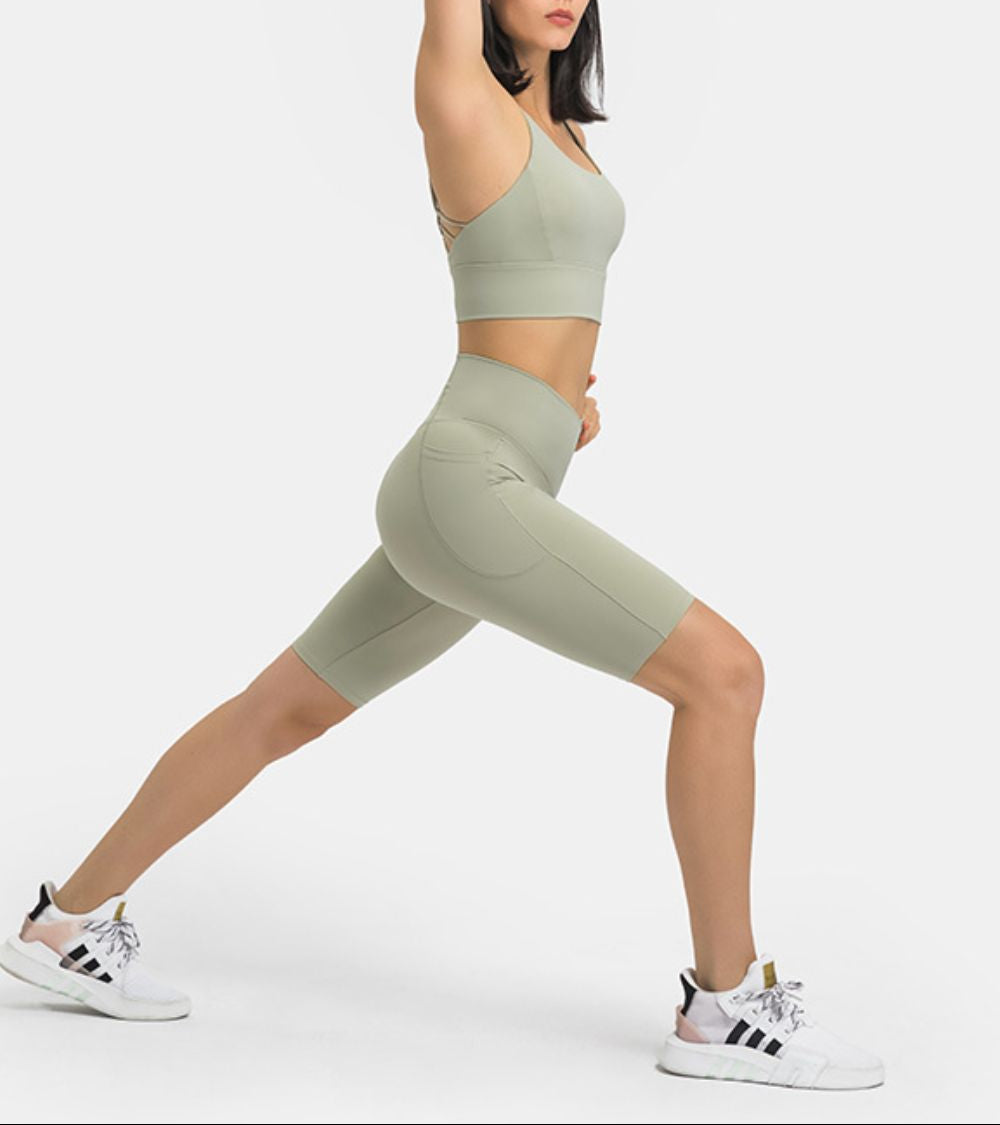 06e653d55efe456d85be3e11fb1f5d2a-Max