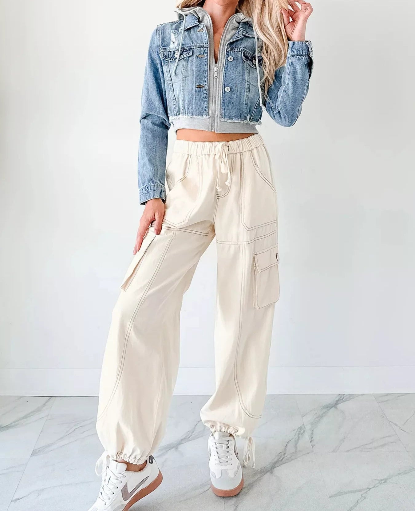 b587e27bb18a42499ee8d5d7051022a7-Max-Origin